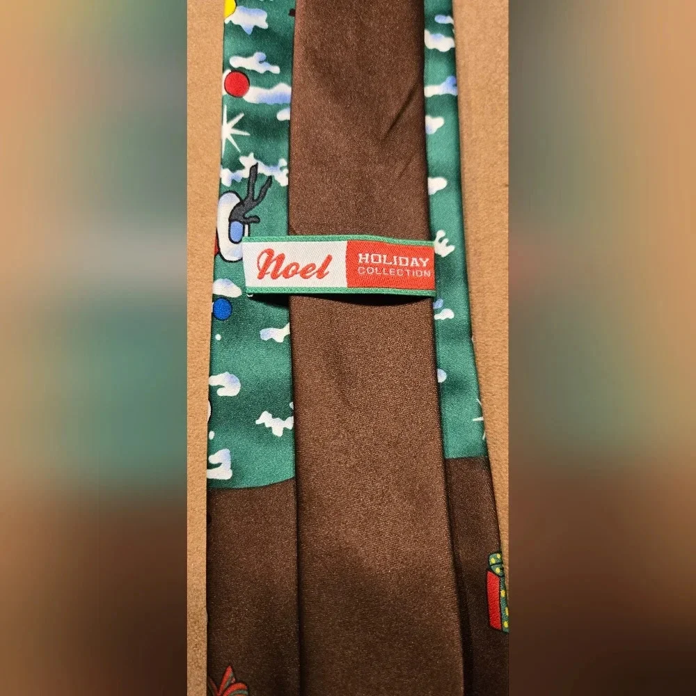 Nwot mens Christmas dress tie